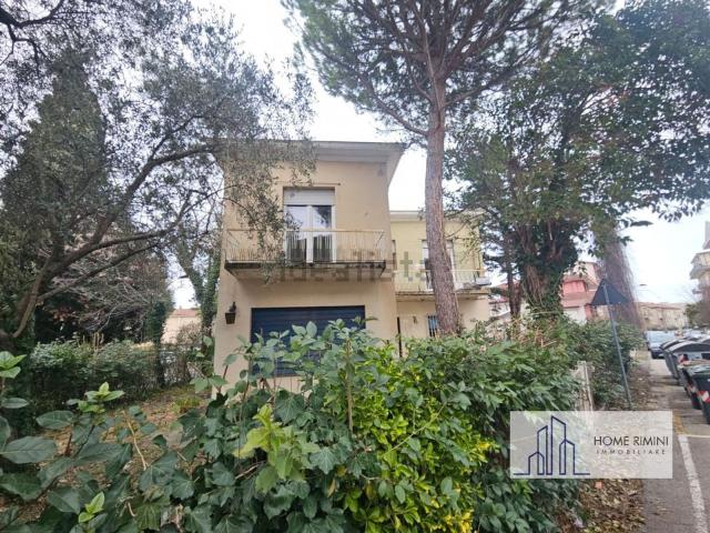 Appartamento in vendita a Rimini, Reggio Emilia