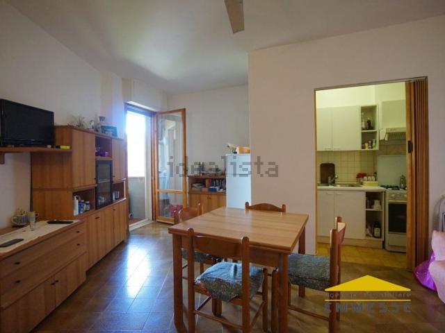 Appartamento in vendita a Cinque Vie, Marina Di Massa