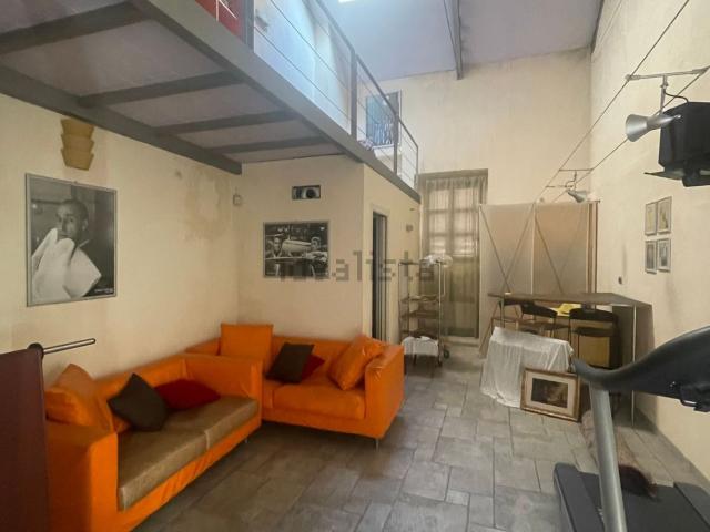Appartamento in vendita a Infrangibile, Piacenza