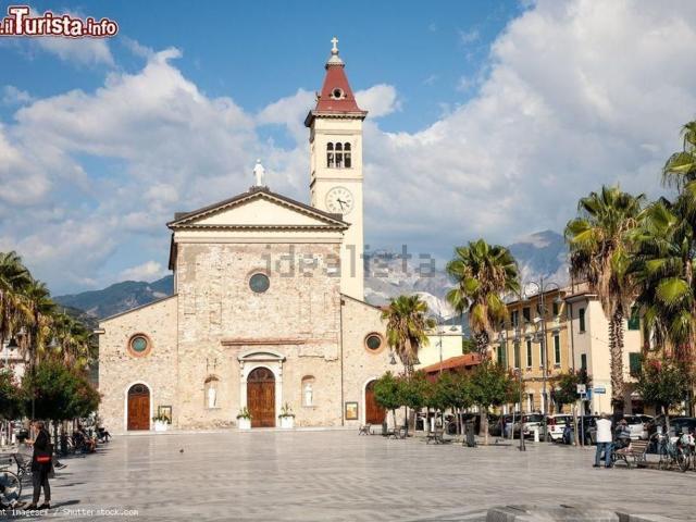 Appartamento in vendita a Marina di Carrara, Carrara