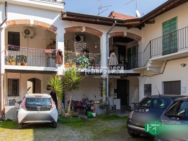 Appartamento in vendita a Vanzaghello, Lombardia