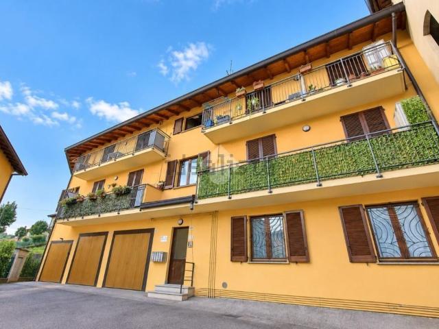Appartamento in vendita a Brongio Basso, Garbagnate Monastero