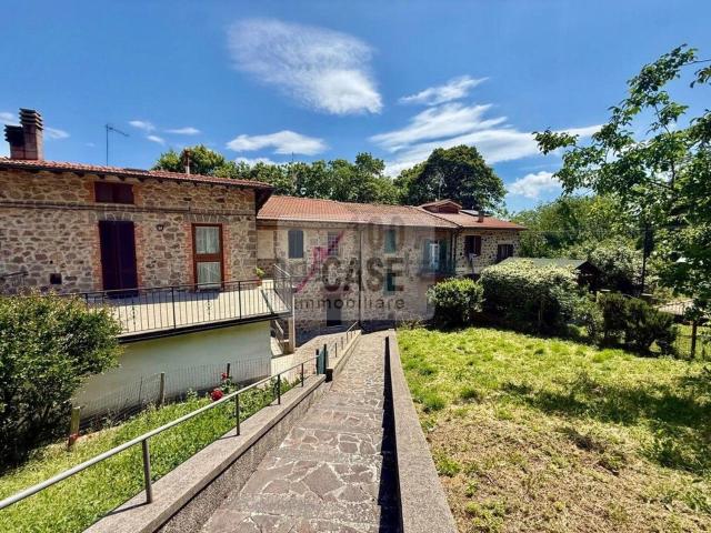 Appartamento in vendita a Abbadia San Salvatore, Toscana