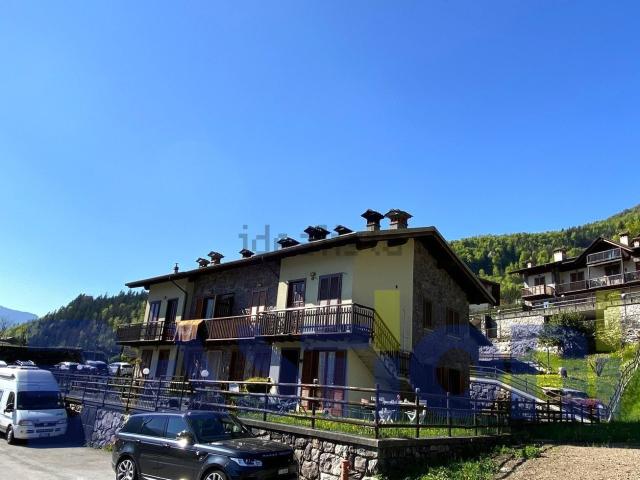 Appartamento in vendita a Valgoglio, Lombardia