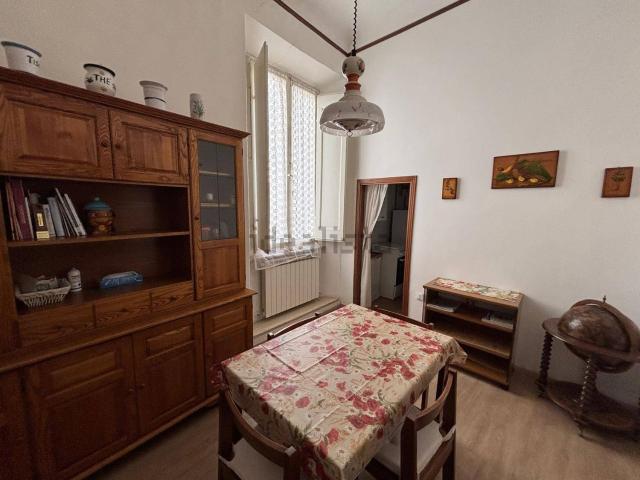 Appartamento in vendita a Centro, Marche