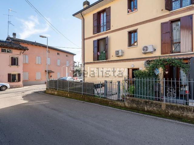 Appartamento in vendita a Terra di Mezzo, Re