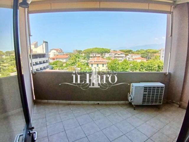 Appartamento in vendita a Camaiore, Toscana
