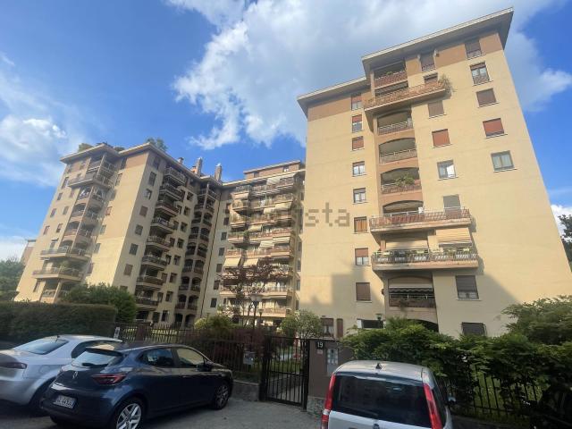 Appartamento in vendita a Isola Rosa, Trezzano Sul Naviglio
