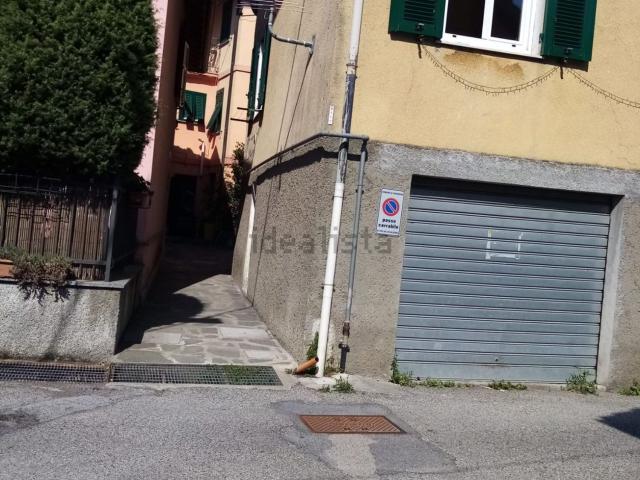 Appartamento in vendita a Savignone, Liguria