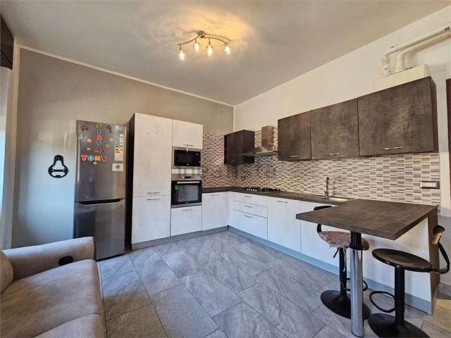 Appartamento in vendita a Pregnana Milanese, Milano