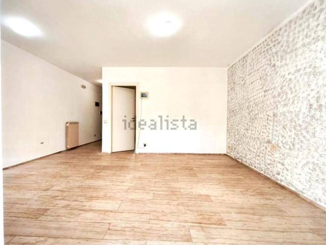 Appartamento in vendita a Casale Prima Porta, Roma Capitale