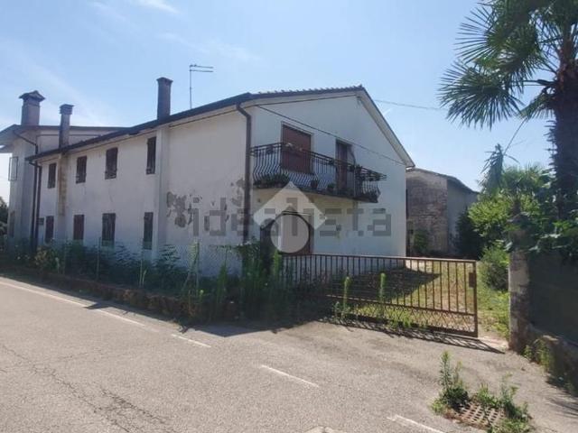 Appartamento in vendita a Fonte, Loria