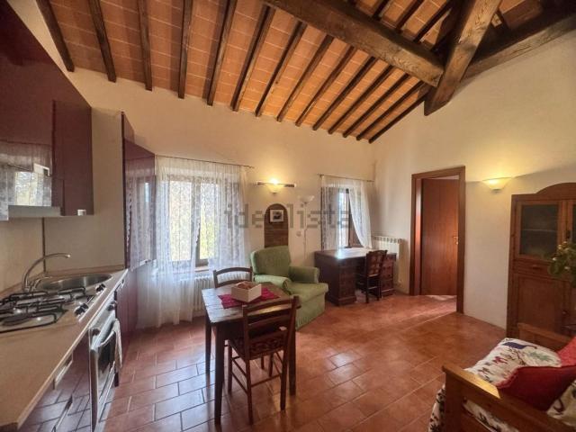 Appartamento in vendita a Casole D'elsa, Toscana