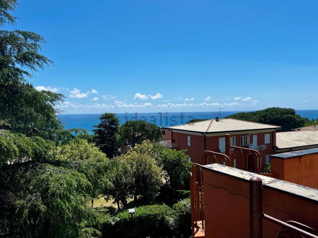 Appartamento in vendita a Invrea, Varazze