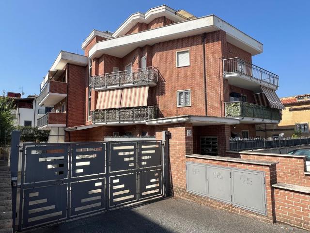 Appartamento in vendita a Roma Capitale, Lazio