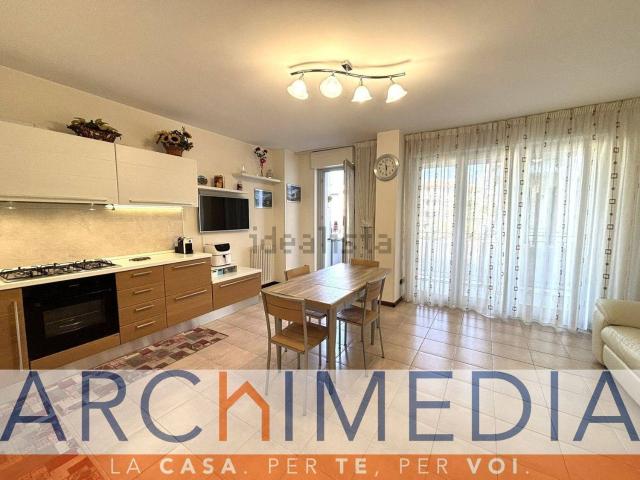 Appartamento in vendita a Biumo Superiore, Varese
