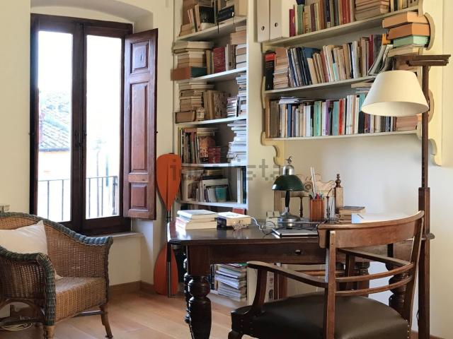 Appartamento in vendita a Centro, Chiusi