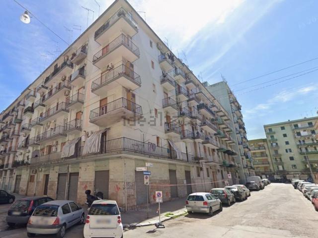 Appartamento in vendita a Taranto