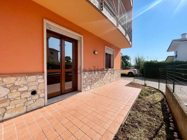 Appartamento in vendita a Zermeghedo, Veneto
