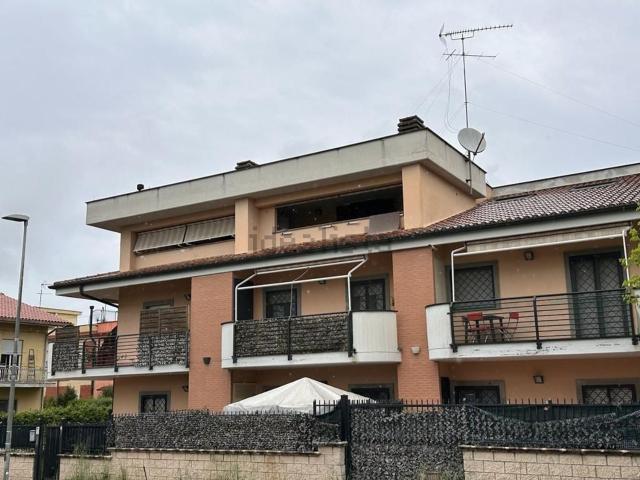 Attico in vendita a Cava dei Selci, Roma Capitale
