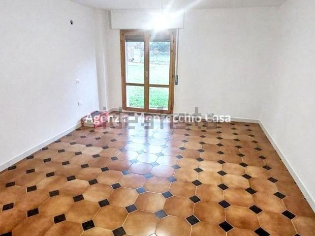 Appartamento in vendita a Vallefoglia, Marche