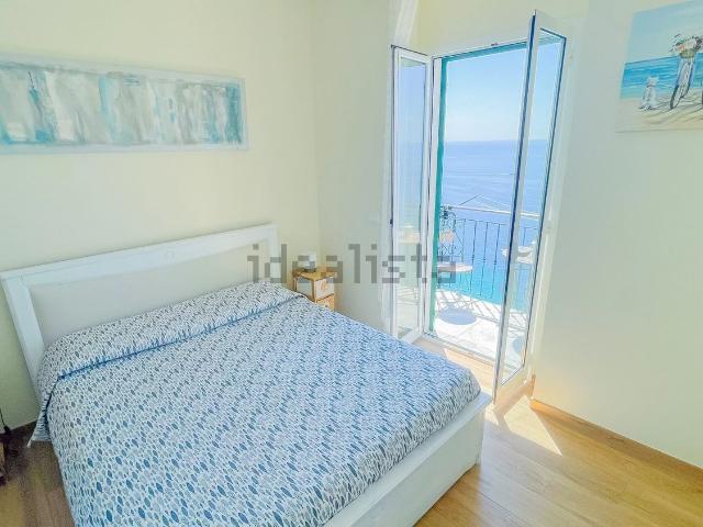 Appartamento in vendita a Ventimiglia, Liguria