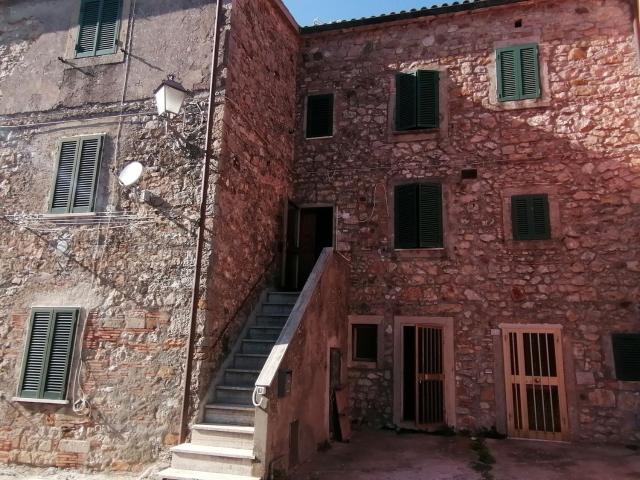 Appartamento in vendita a Unione dei Comuni Montani Amiata Grossetana, Castell'azzara