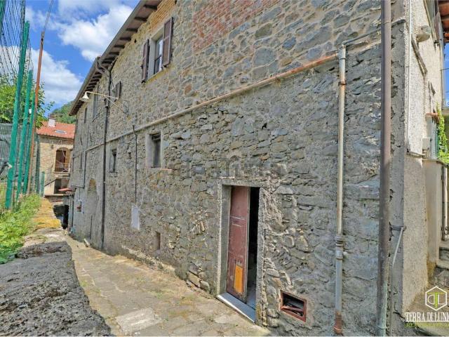 Appartamento in vendita a Mignegno, Pontremoli