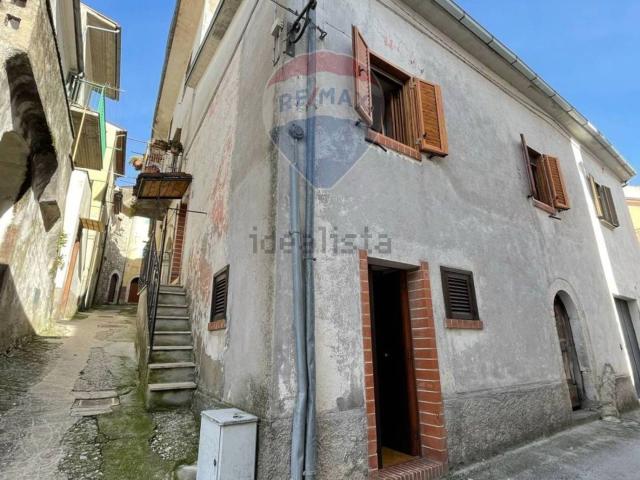 Appartamento in vendita a Colli A Volturno, Molise