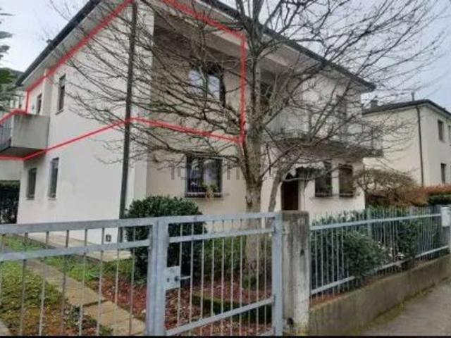 Appartamento in vendita a Vicenza, Veneto
