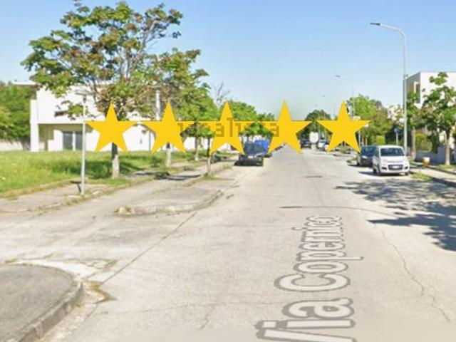 Appartamento in vendita a Ciarnin, Senigallia