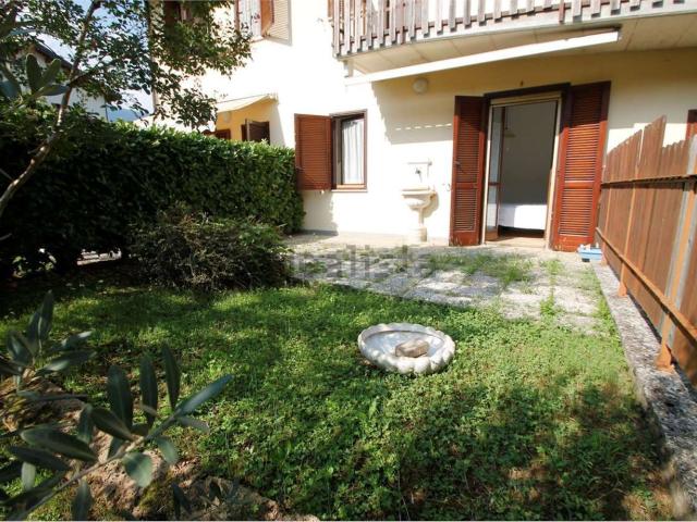 Appartamento in vendita a Sant'omobono Imagna, Lombardia