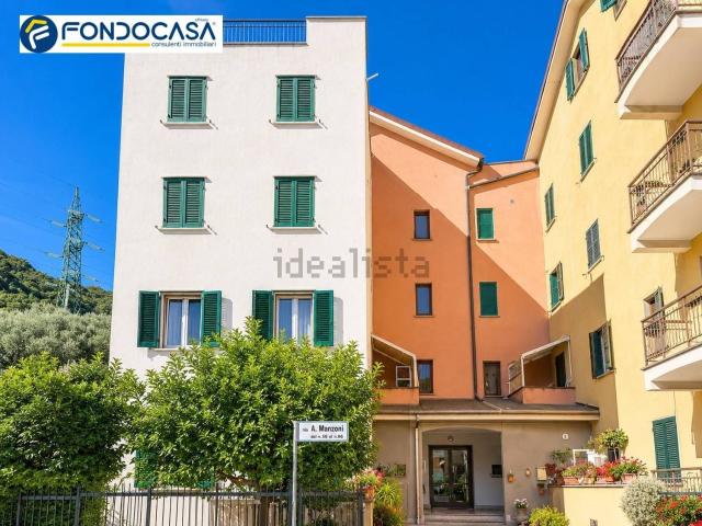 Appartamento in vendita a Luceto, Albisola Superiore