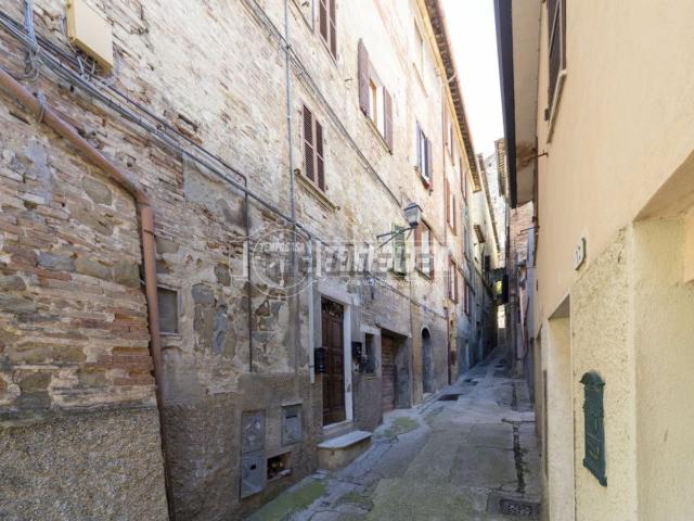 Appartamento in vendita a Sant'Erminio, Cenerente