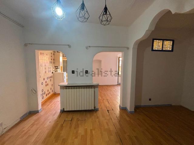 Appartamento in vendita a Imperia, Liguria