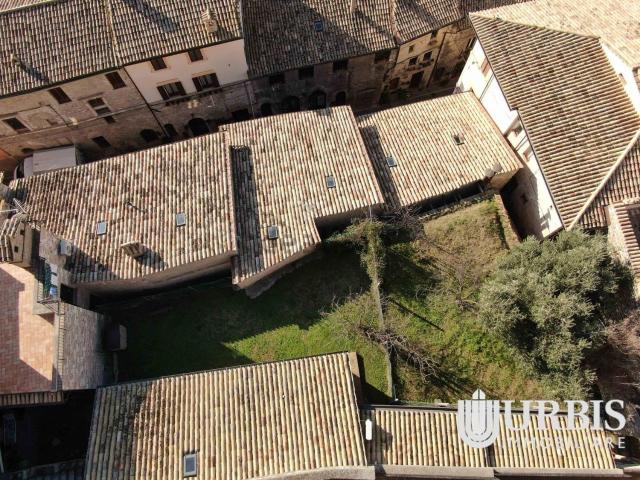 Appartamento in vendita a Assisi, Umbria