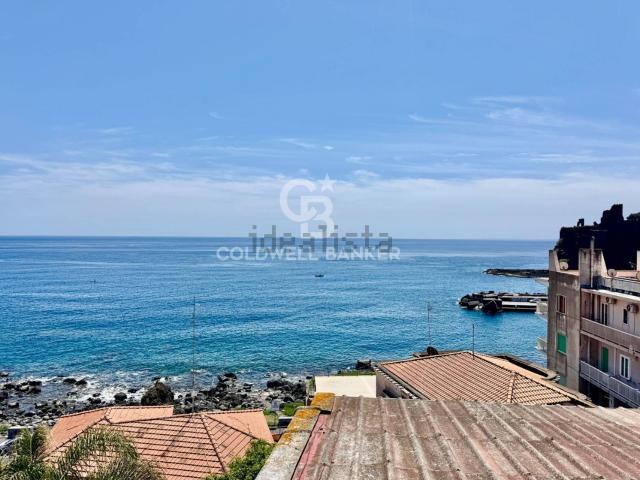 Appartamento in vendita a Aci Castello, Sicilia