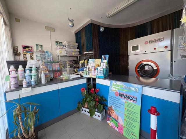 Appartamento in vendita a Remola, Marina Di Massa