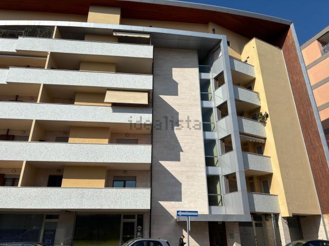 Appartamento in vendita a Pescara, Abruzzo