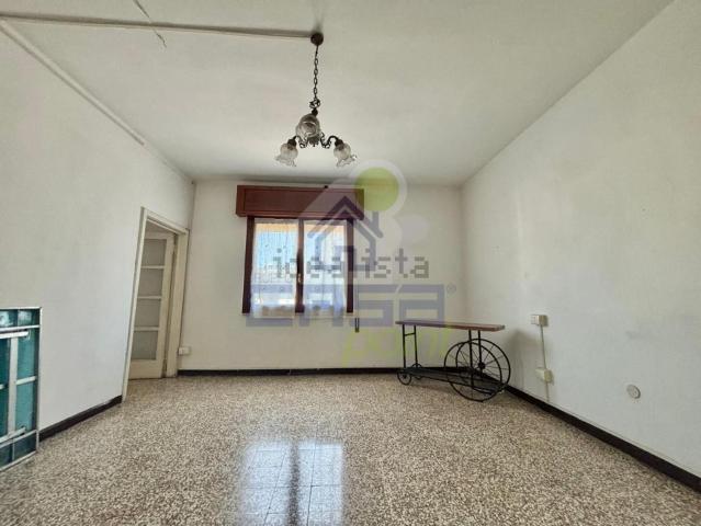 Appartamento in vendita a Isola Dovarese, Lombardia