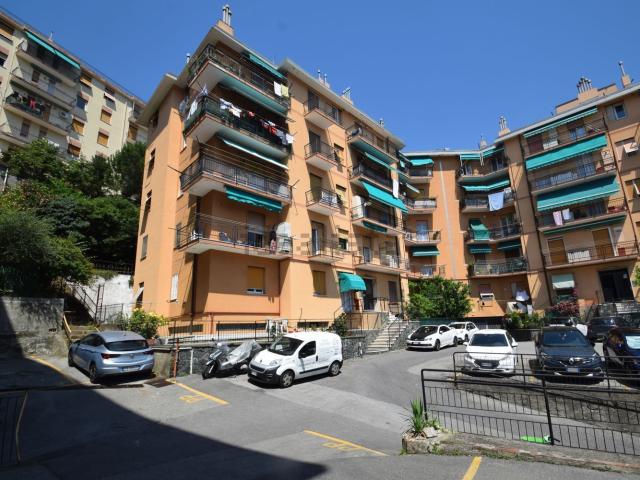 Appartamento in vendita a Ponente, Serra Riccò