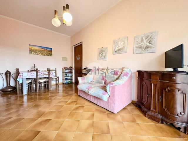 Appartamento in vendita a Zona Castello, Cremona