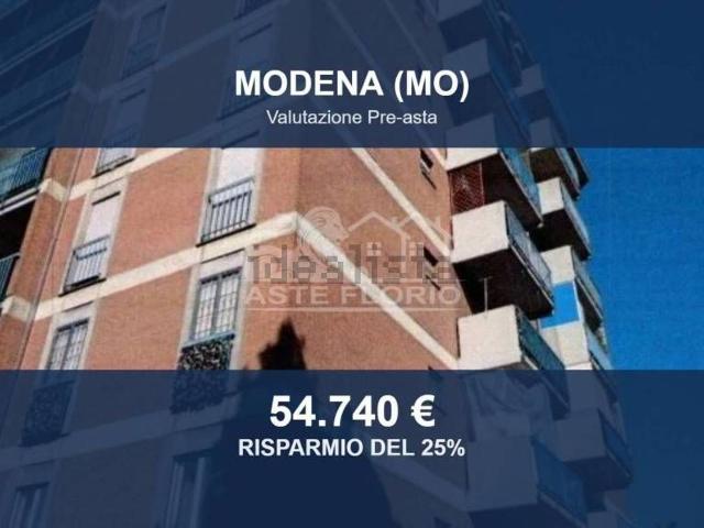 Appartamento in vendita a Crocetta-San Lazzaro-Modena Est, Modena