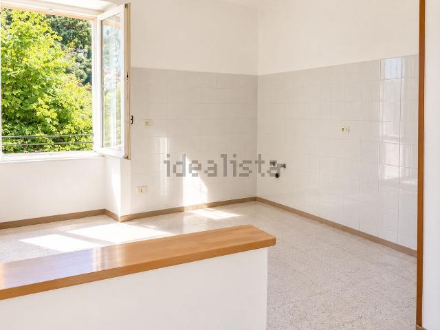 Appartamento in vendita a Borgovico, Como