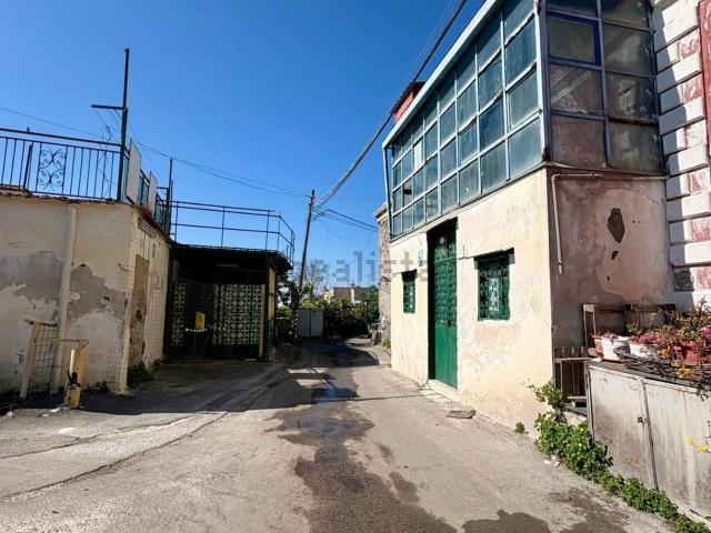 Appartamento in vendita a Leopardi, Torre Del Greco