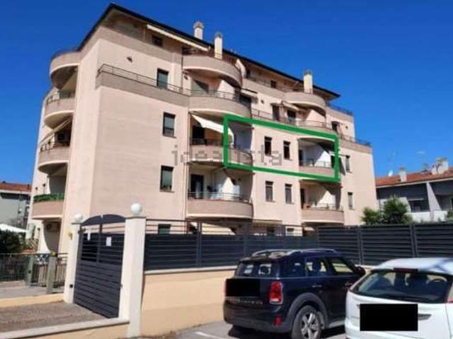 Appartamento in vendita a Vallefoglia, Marche