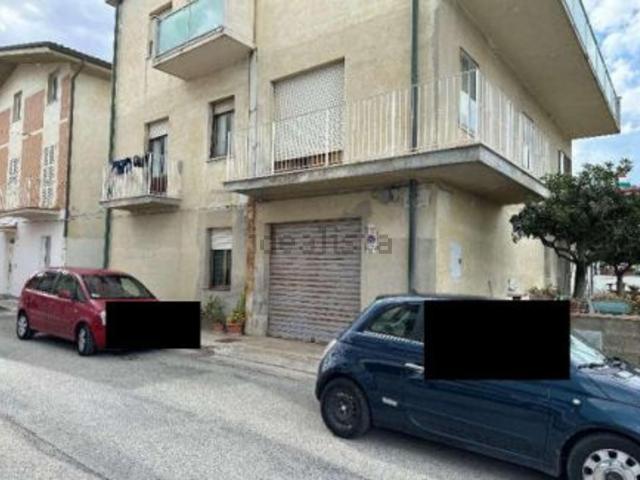 Appartamento in vendita a Faleriense, Marche