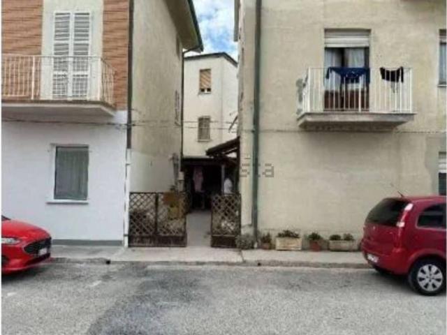 Appartamento in vendita a Faleriense, Marche