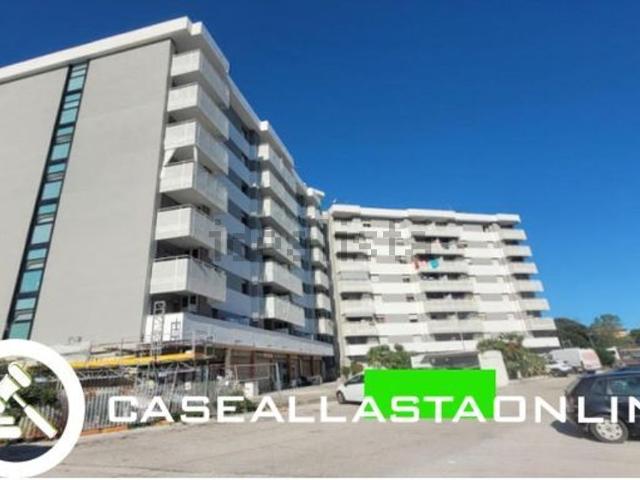 Appartamento in vendita a Marche, Macerata