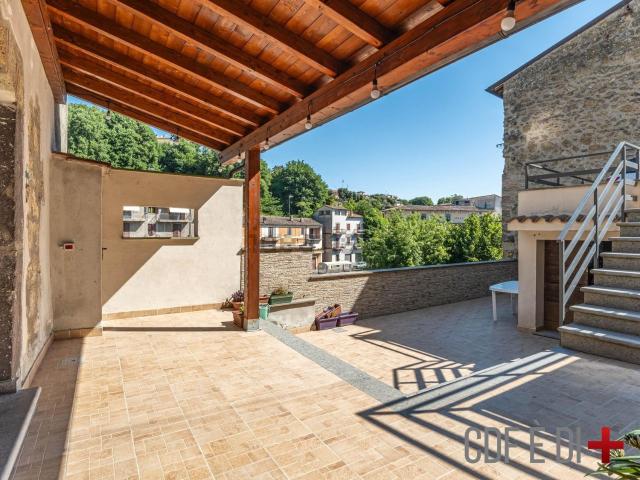 Appartamento in vendita a Gradoli, Lazio